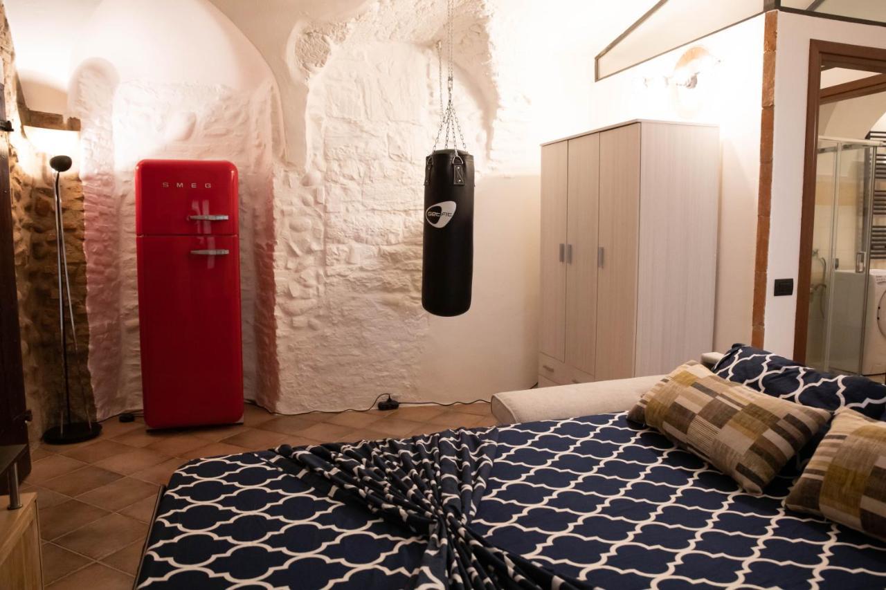Appartamenti In Centro Storico A 15 Min Dal Lago D'Iseo - Free Wi-Fi - Ac ปาลาซโซโล ซุลลอลิโย ภายนอก รูปภาพ