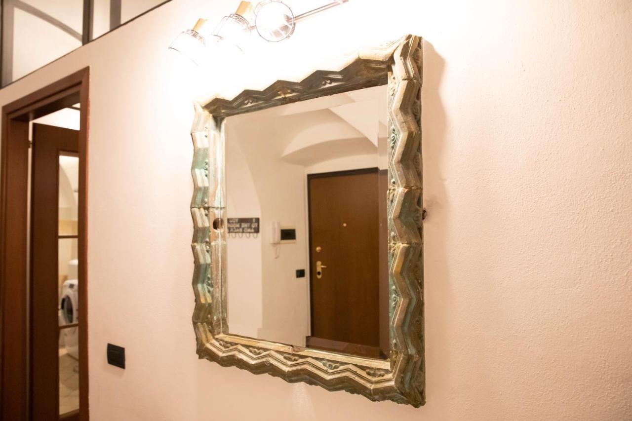Appartamenti In Centro Storico A 15 Min Dal Lago D'Iseo - Free Wi-Fi - Ac ปาลาซโซโล ซุลลอลิโย ภายนอก รูปภาพ