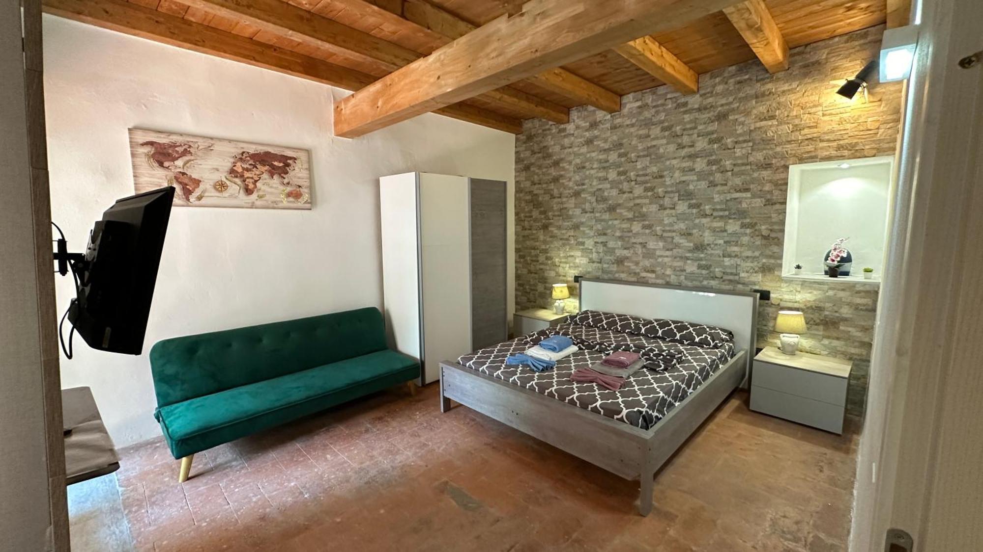 Appartamenti In Centro Storico A 15 Min Dal Lago D'Iseo - Free Wi-Fi - Ac ปาลาซโซโล ซุลลอลิโย ภายนอก รูปภาพ