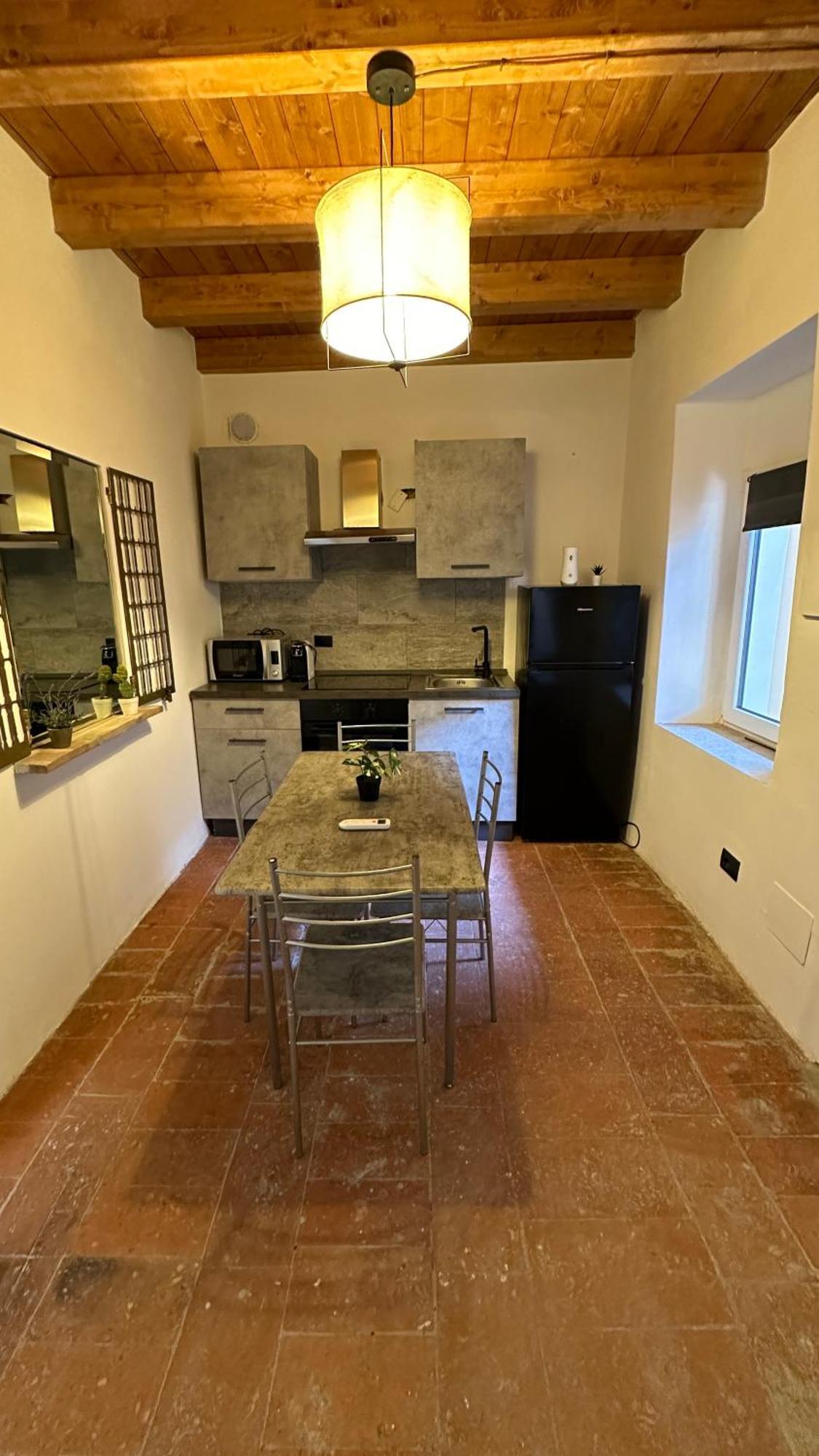 Appartamenti In Centro Storico A 15 Min Dal Lago D'Iseo - Free Wi-Fi - Ac ปาลาซโซโล ซุลลอลิโย ภายนอก รูปภาพ